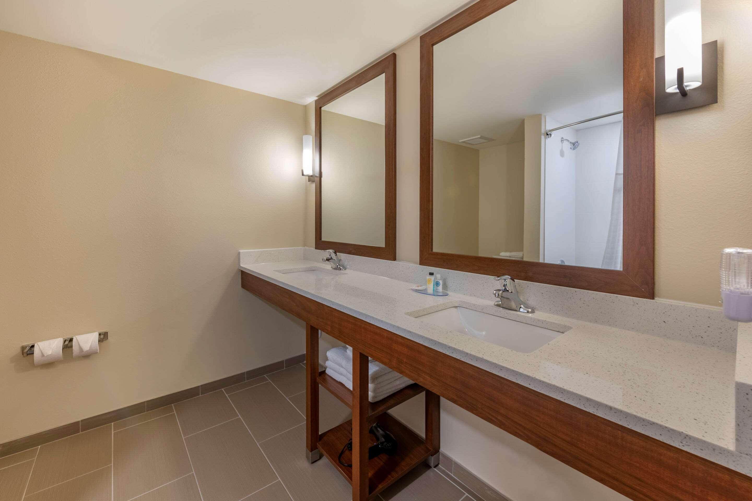 Comfort Suites Daytona Beach-Speedway Екстер'єр фото